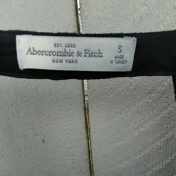 100.  Abercrombie & Fitch New York dress size S - Picture 4 of 8